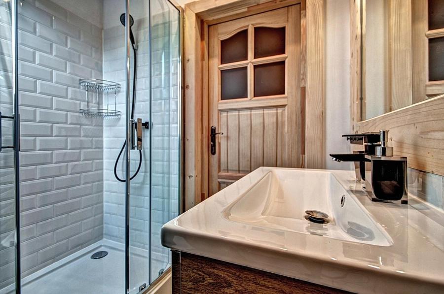 Osada Hanka Luxury Witów Rom bilde